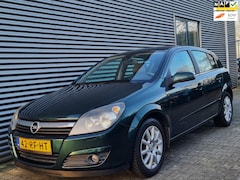 Opel Astra - 1.6 Cosmo 5drs 02-2005 Groen Metallic