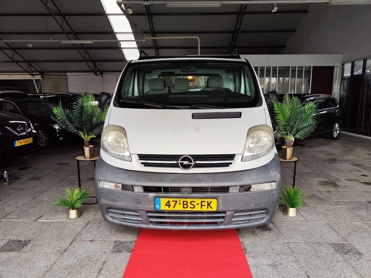 Opel Vivaro - 1.9 CDTI L2H1 NAP! 2005 - AutoWereld.nl