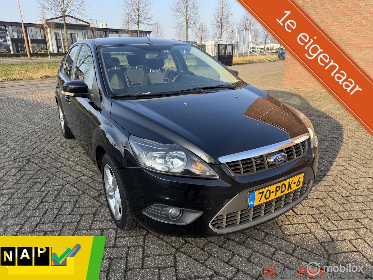 Ford Focus - 1.6 Comfort 1.6 Comfort,5drs,Airco,Cruise,1 eigenaar - AutoWereld.nl