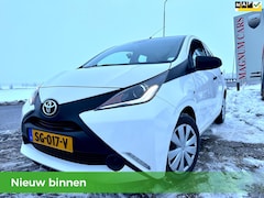 Toyota Aygo - 1.0 VVT-i x-fun 5-deurs NAP, Xenon, Cruise control, Airco