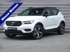 Volvo XC40 - 2.0 T4 R-Design | Pano | Trekhaak | Memory | H&K | Camera | ACC |