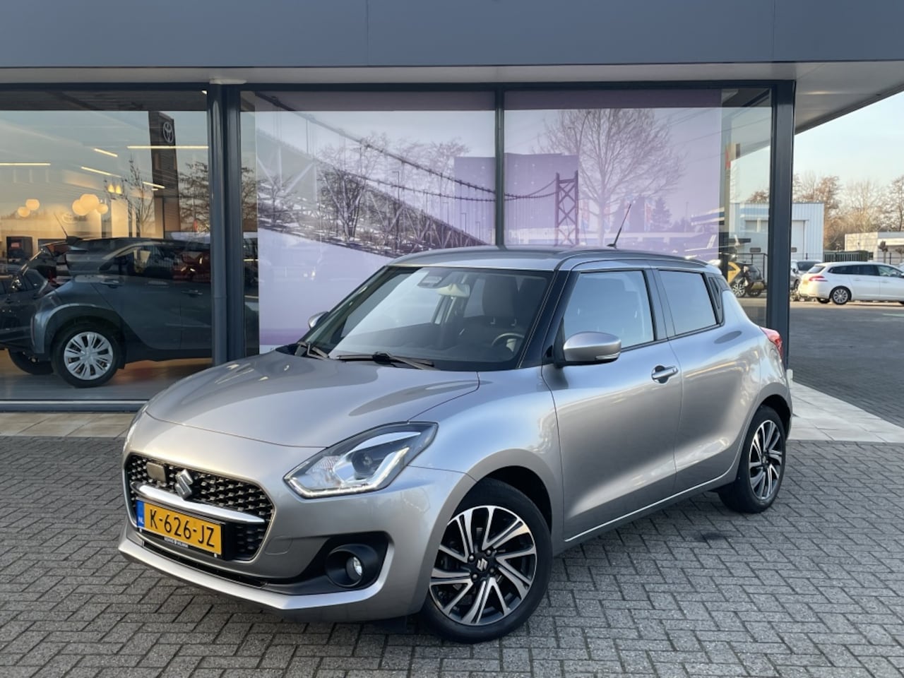 Suzuki Swift - 1.2 Style Smart Hybrid 1.2 Style Smart Hybrid - AutoWereld.nl