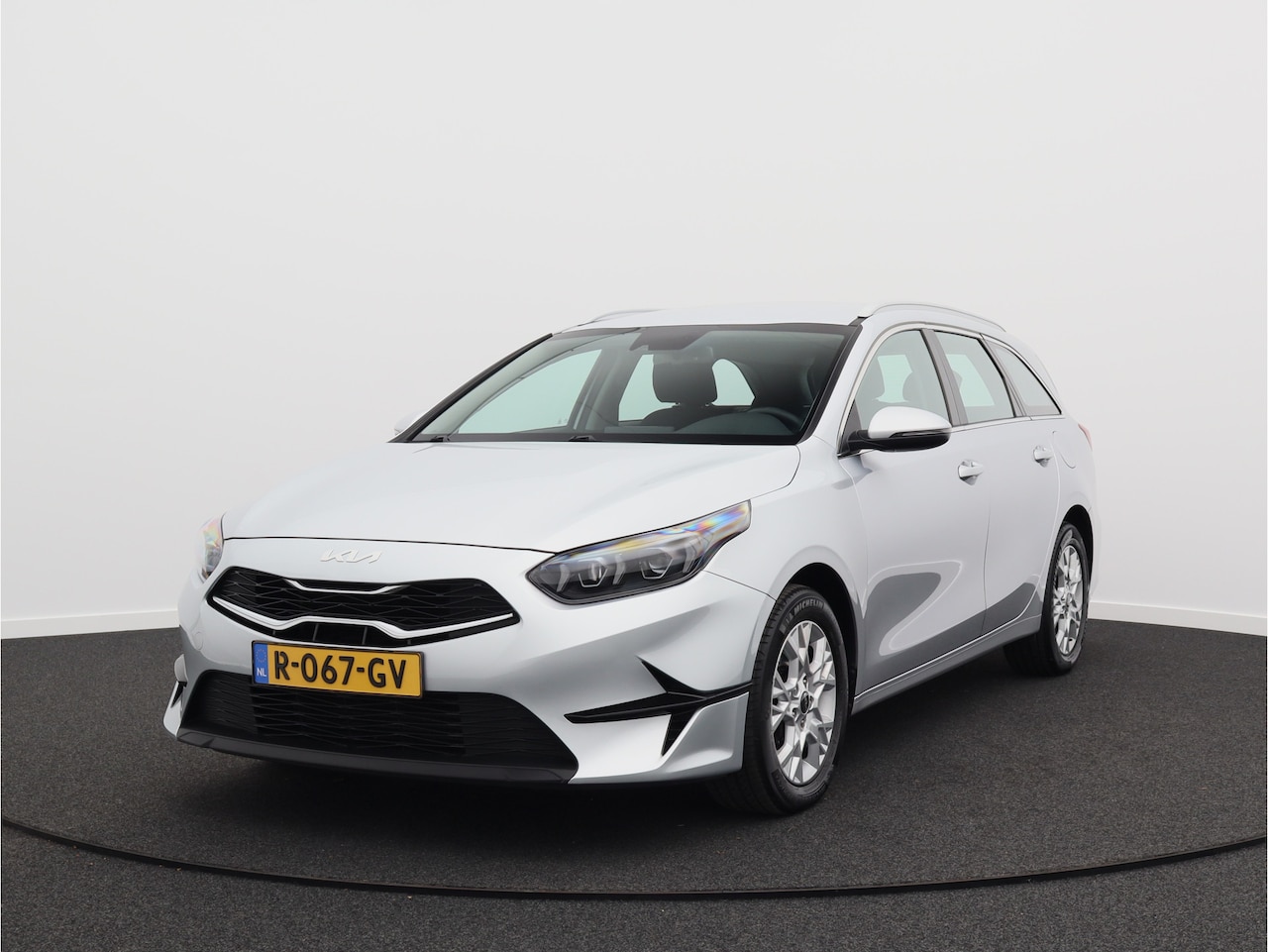 Kia Cee'd Sportswagon - Ceed 1.0 T-GDi DynamicLine/ lage km/ zeer mooi! - AutoWereld.nl