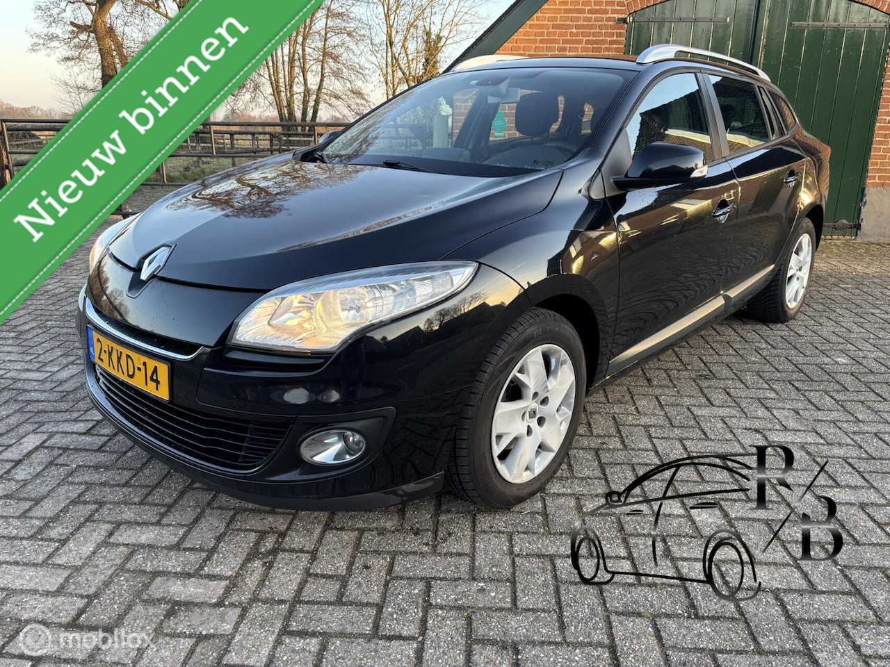 Renault Mégane Estate - 1.5 dCi Expression NAVI AIRCO CRUISE - AutoWereld.nl