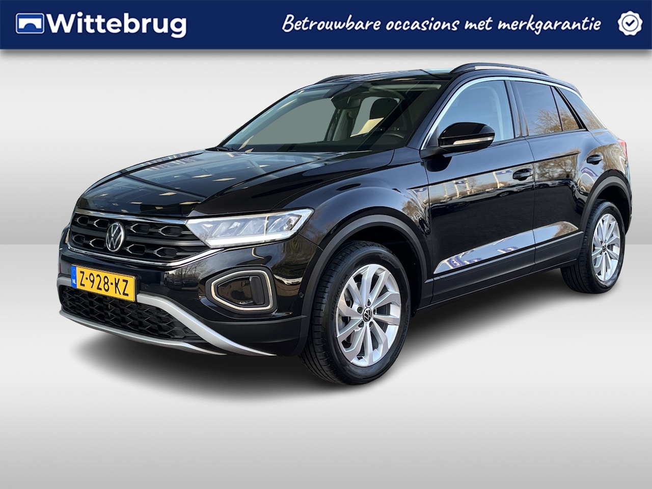 Volkswagen T-Roc - 1.0 TSI Life Edition / Virtual cockpit / Full Led / 17 Inch / Keyless / Adaptive cruise / - AutoWereld.nl
