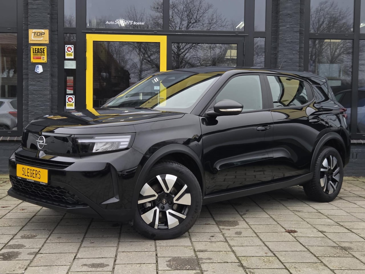 Opel Frontera - 1.2 Turbo Hybrid GS Automaat | Stoelverw + Stuurverw | Camera | Parkeersensoren V + A | Ca - AutoWereld.nl