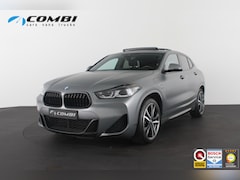 BMW X2 - xDrive25e M Sport Kleur > M Frozen Grey metallic/Shadow-Line/Pano.schuifdak/Memory/Head-up