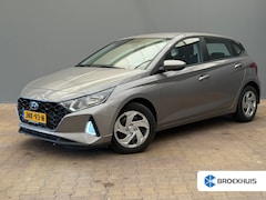 Hyundai i20 - 1.0 MPI Comfort Camera | Stoel en Stuurverwarming | Carplay | DAB | Airco | Cruise 16" Lic