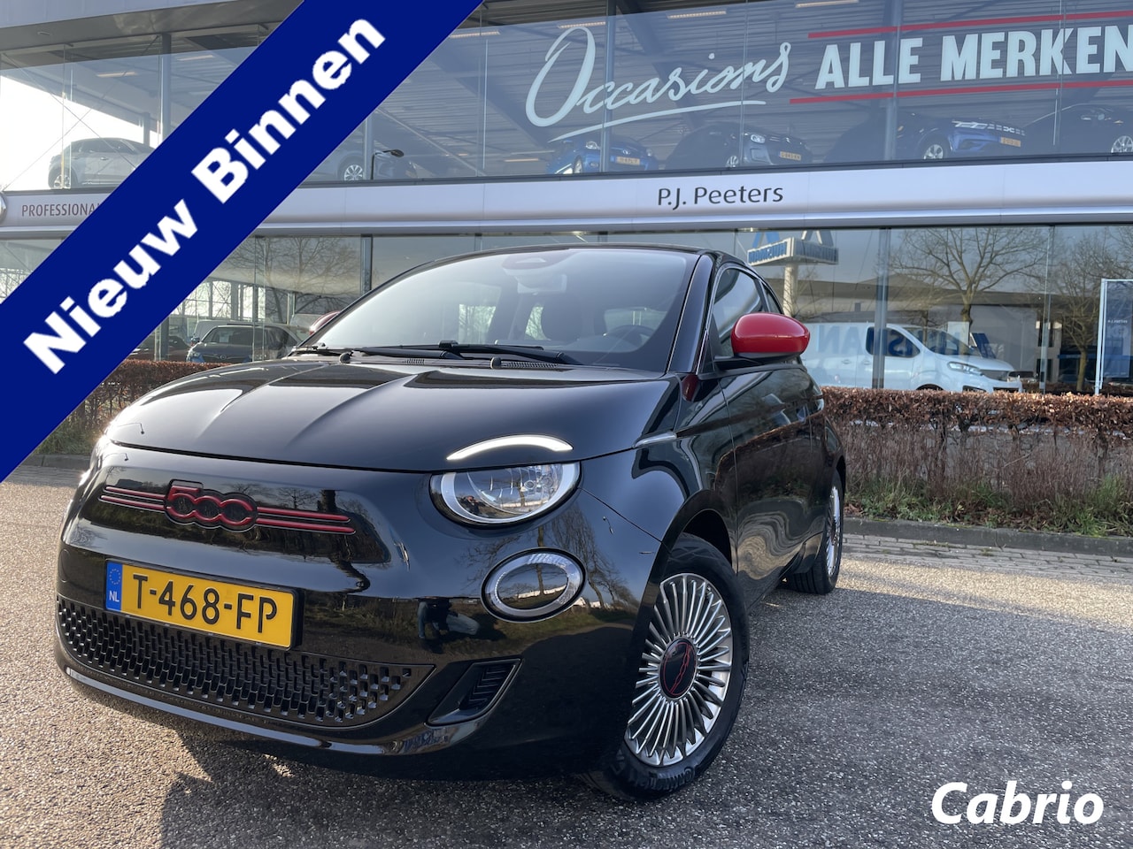 Fiat 500 - RED 42 kWh Airco - Achteruitrijcamera - Apple carplay - Cruise control - Parkeersensor ach - AutoWereld.nl