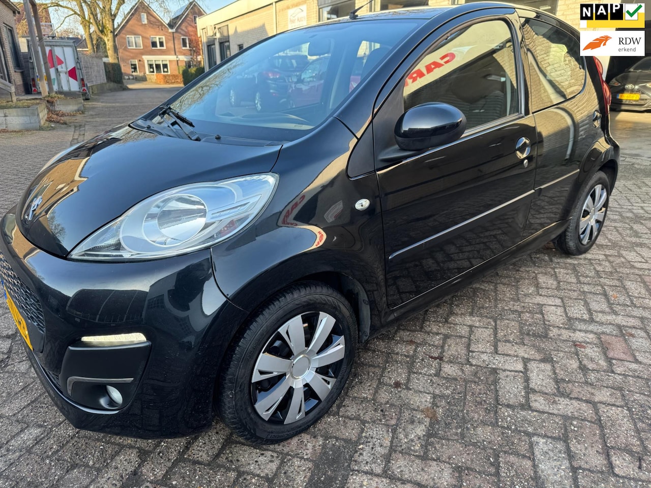 Peugeot 107 - 1.0 Active AIRCO LED ORG 82976 KM NAP KLEINE BEURT GEHAD! - AutoWereld.nl