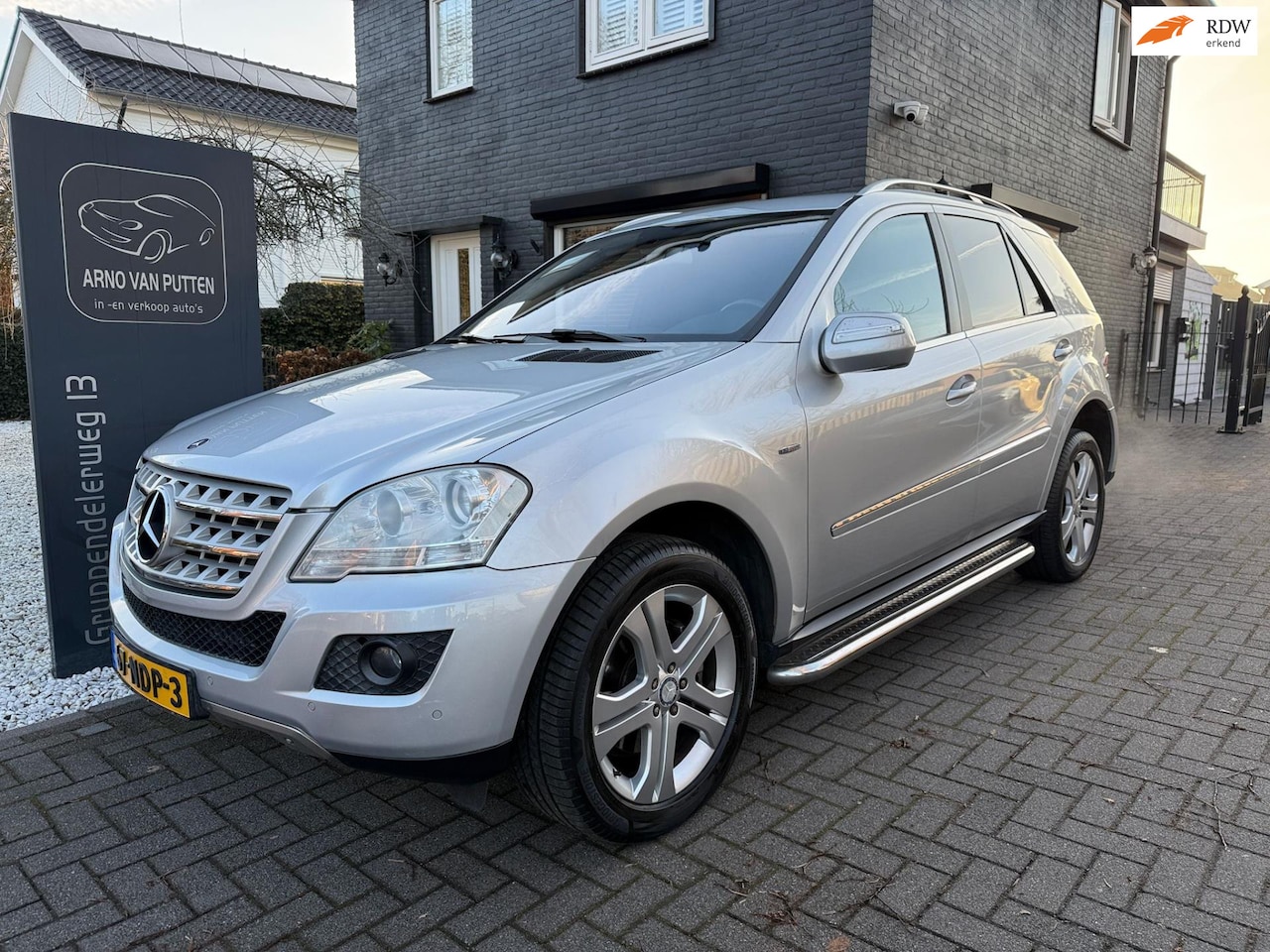 Mercedes-Benz M-klasse - 300 CDI BlueEFFICIENCY 4-Matic - AutoWereld.nl