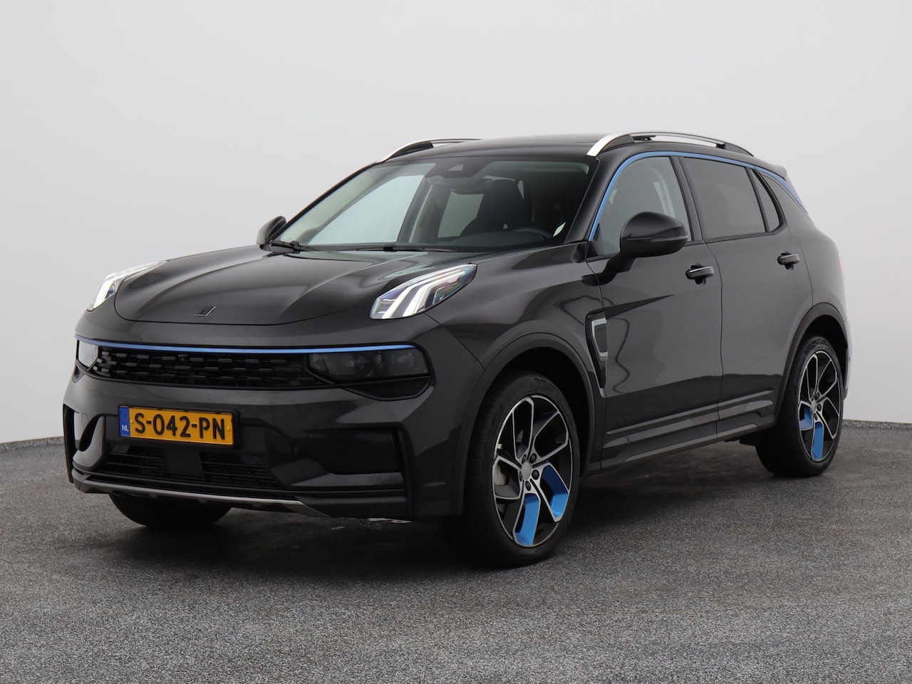 Lynk & Co 01 - 1.5 Plug-in Hybrid | 360° | NLD AUTO - AutoWereld.nl