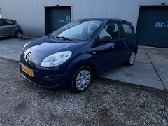 Renault Twingo - 1.2 Acces met airco nieuwe apk