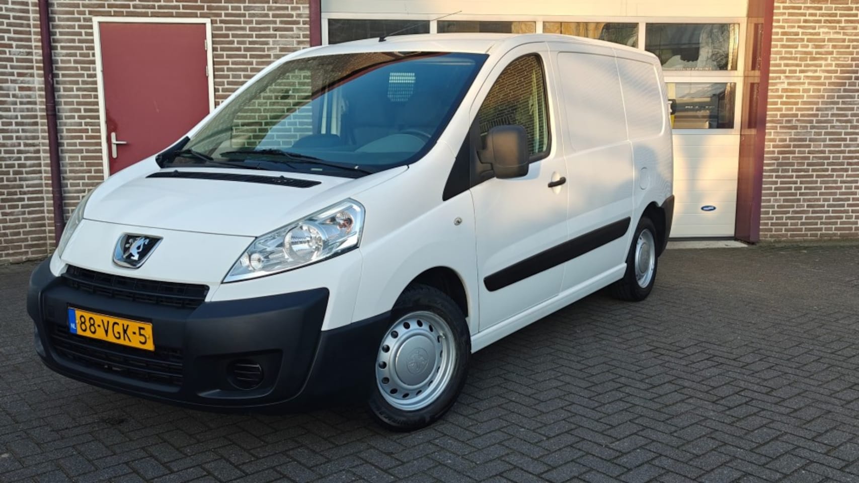 Peugeot Expert - 229 1.6 HDI L1H1 - Airco - Wordt geleverd met nw APK - AutoWereld.nl