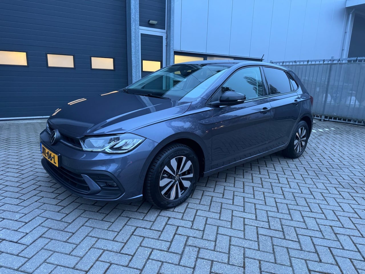 Volkswagen Polo - 1.0 TSI GOAL Edition 116PK DSG, LED, Navi, Trekhaak, Privacyglass, BTW, etc. - AutoWereld.nl