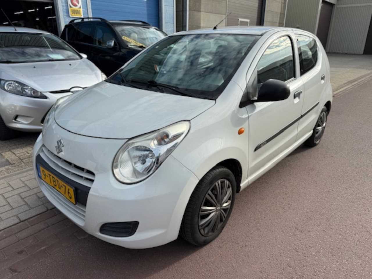 Suzuki Alto - 1.0 Comfort 2014 APK 12-2026 - nwe koppeling 87.274km NAP Leuk auto van de 2e eigenaar. Bo - AutoWereld.nl