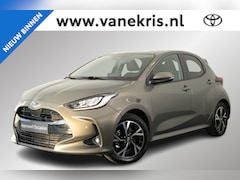 Toyota Yaris - 1.5 Hybrid 115 Dynamic Comfort Pakket Stuurverwarming, Parkeersensoren