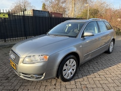 Audi A4 Avant - 2.0 TDI 140 PK Advance Clima/Cruise/Navi/PDC/Trekhaak