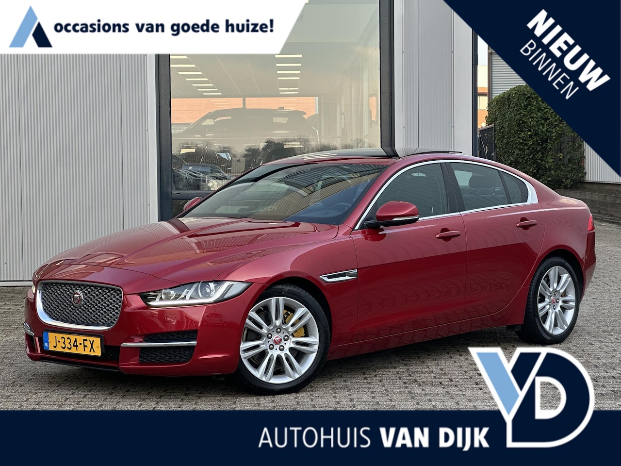 Jaguar XE - 2.0 Portfolio | Pano-schuifdak/Leder/Camera/Trekhaak/Bi-Xenon - AutoWereld.nl
