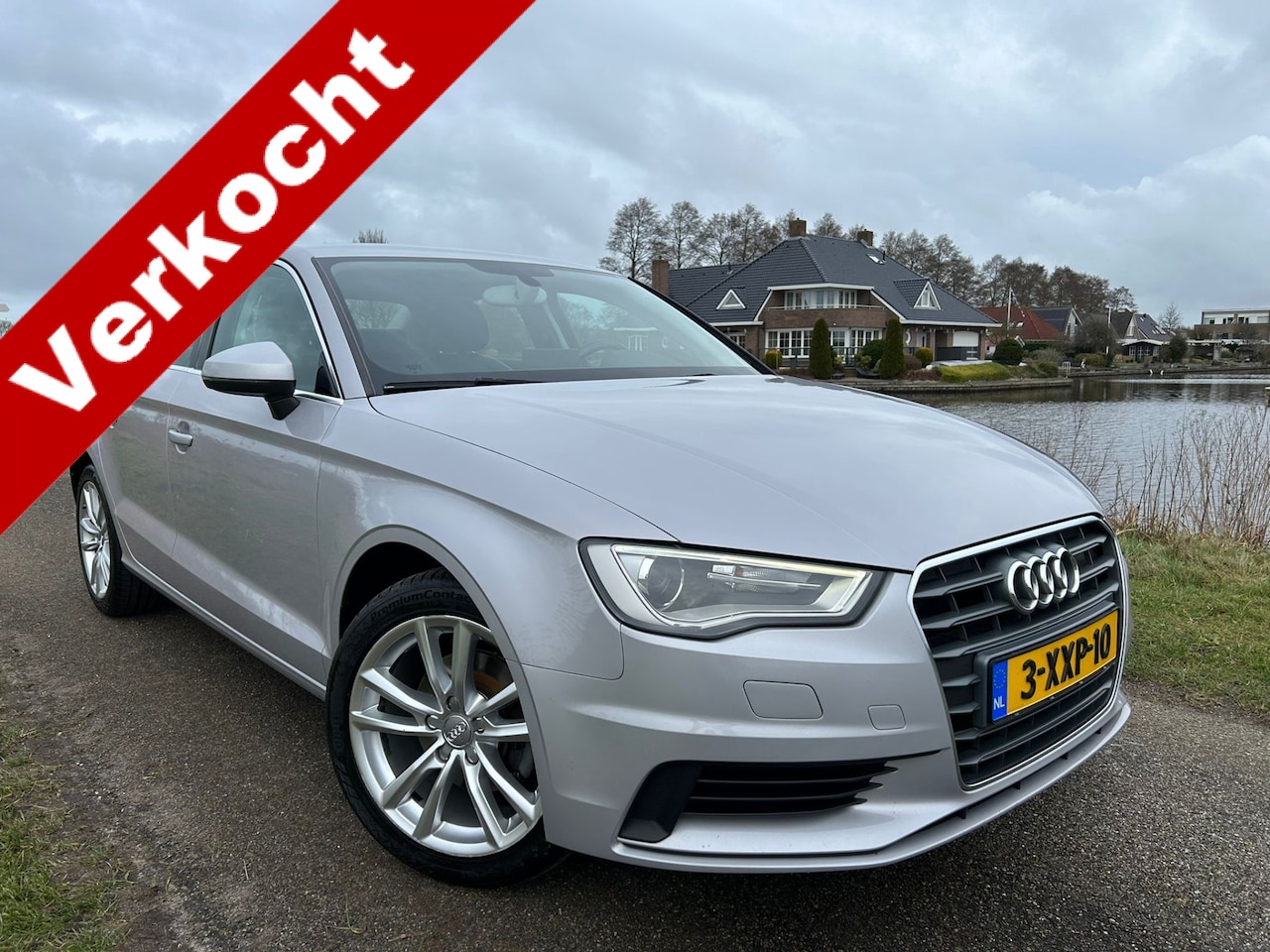 Audi A3 Limousine - 1.6 TDI Ambiente Pro Line Plus Half-leer / Clima / Topstaat! - AutoWereld.nl