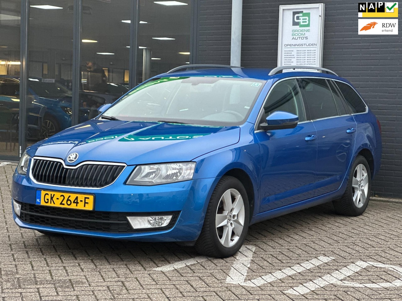 Skoda Octavia Combi - 1.2 TSI Greentech Ambition/2E EIG/NAVI/AIRCO/NL-AUTO NAP!! - AutoWereld.nl