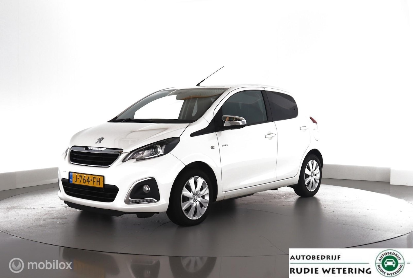 Peugeot 108 - 1.0 e-VTi Style 5drs|airco|nl-auto|led|bluetooth - AutoWereld.nl