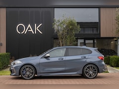 BMW 1-serie - M135i xDrive | Live Cockpit | Panorama | Schaalstoelen | Memory | H&K | Head-Up | 19"LM |