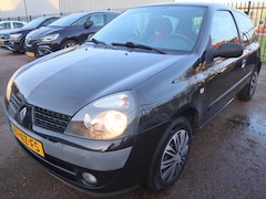 Renault Clio - 1.2-16V | APK 22-12-2026 | distr op 227000 vervangen | zo mee