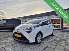 Toyota Aygo - 1.0 VVT-i x-fun, 5-Drs, Carplay, Navi, LED, NAP