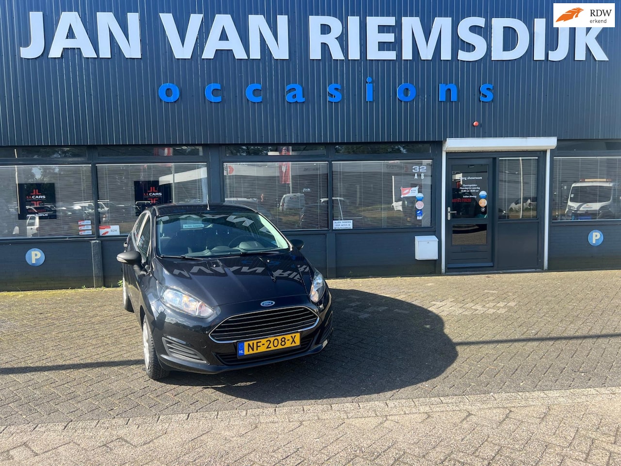 Ford Fiesta - 1.25 Titanium 12-2014 AIRCO ZWART 5 DEURS 4795EU - AutoWereld.nl