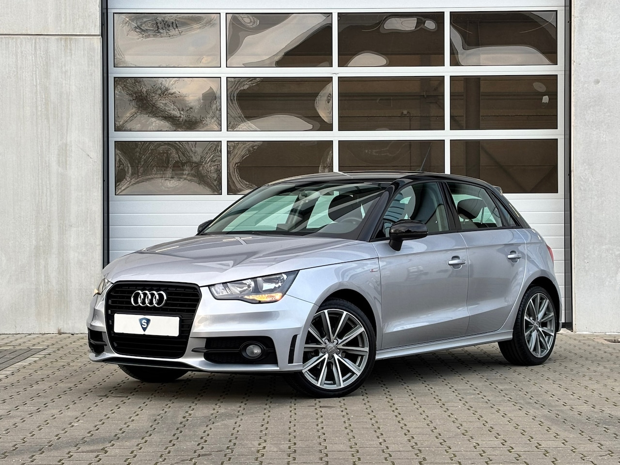 Audi A1 Sportback - 1.2 TFSI Admired | NL Auto | 5drs | S Line - AutoWereld.nl