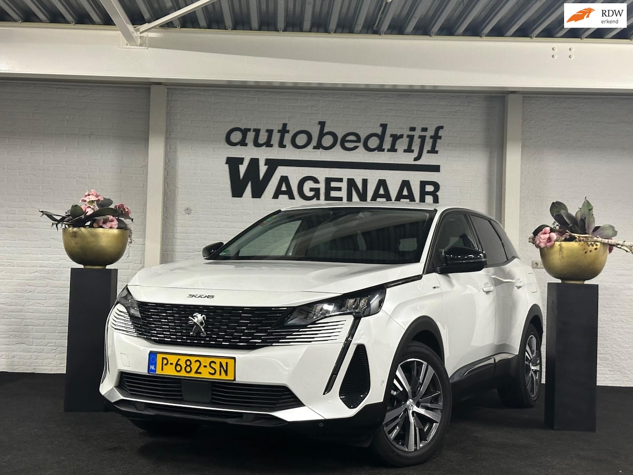 Peugeot 3008 - 1.6 HYbrid 225 Allure Pack Business 1.6 HYbrid 225 Allure Pack Business - AutoWereld.nl