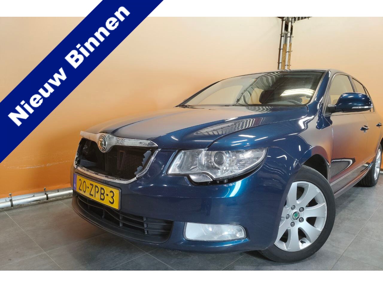 Skoda Superb - 1.4 TSI Greentech Active Business Line 1.4 TSI Greentech Active Business Line - AutoWereld.nl