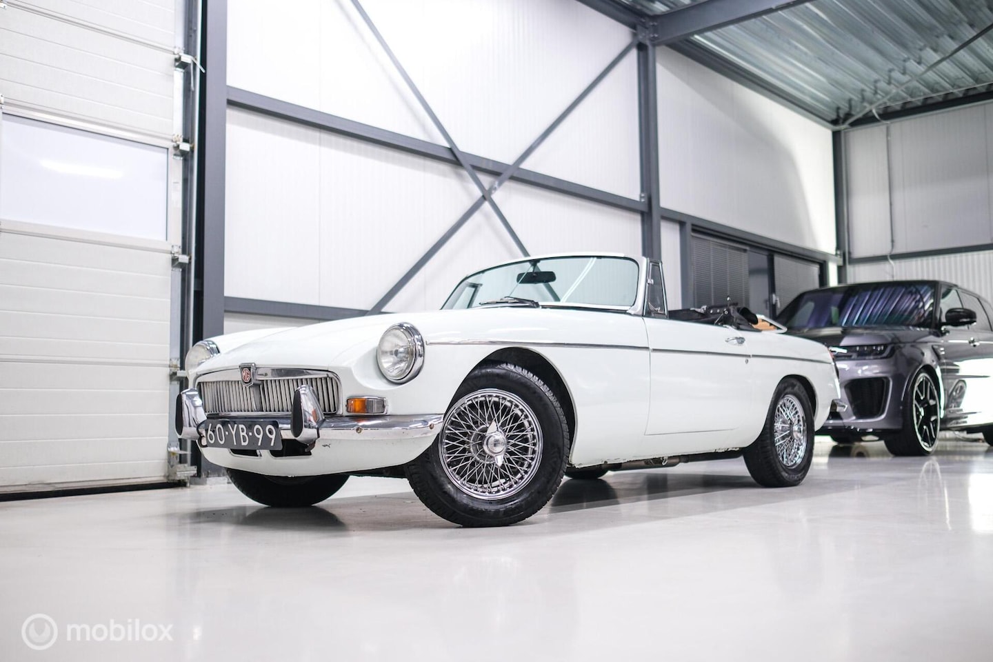 MG B type - 1.8 Roadster Overdrive 1973 | spaakwielen | stalen bumpers | rijdersauto | - AutoWereld.nl