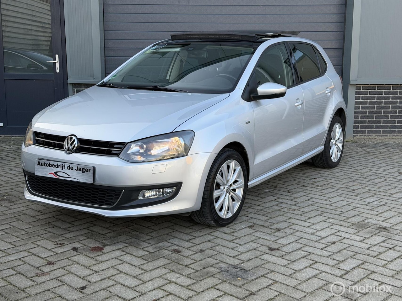Volkswagen Polo - 1.2 TSI Life/ PANORAMADAK/ CRUISE CONTROL - AutoWereld.nl