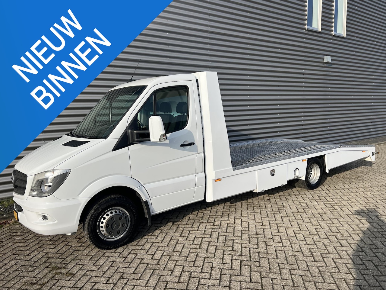 Mercedes-Benz Sprinter - 519 3.0 oprijwagen 40.000 km Nieuw - AutoWereld.nl