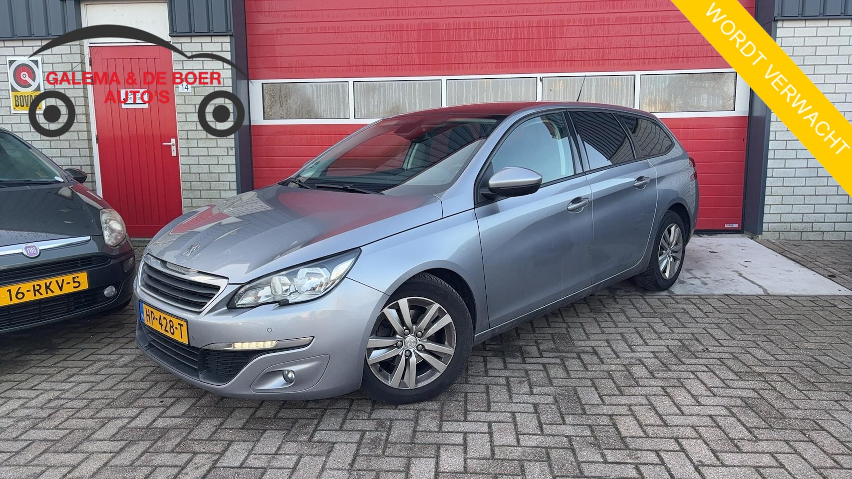 Peugeot 308 SW - 1.6 BlueHDI Blue Lease Executive Pack PANORAMADAK / CAMERA / NAVI / CLIMA / PDC / BLUETOOT - AutoWereld.nl