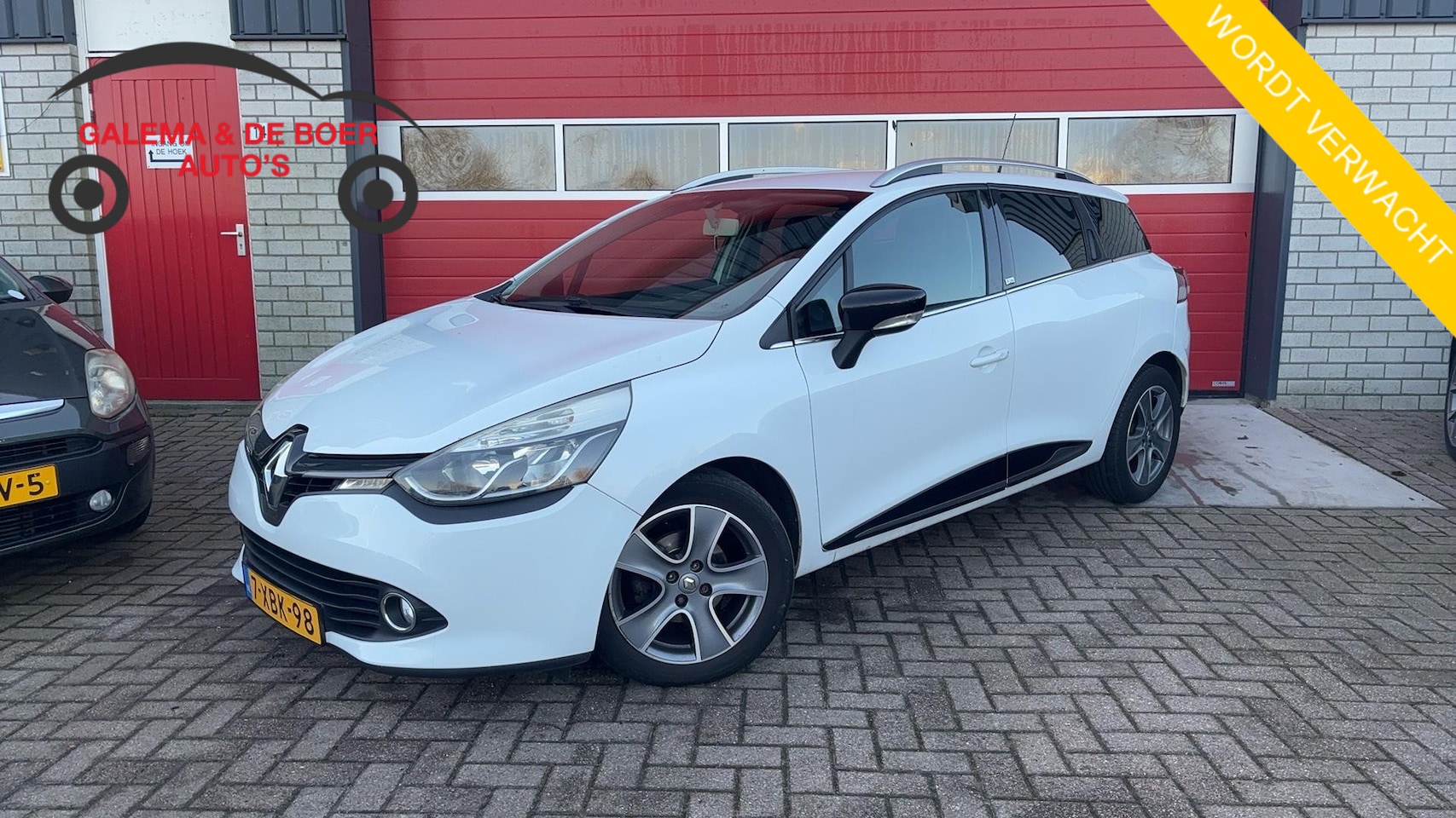 Renault Clio Estate - 0.9 TCe Night&Day TREKHAAK / NAVI / AIRCO / PDC / BLUETOOTH / CRUISE / NL-AUTO - AutoWereld.nl