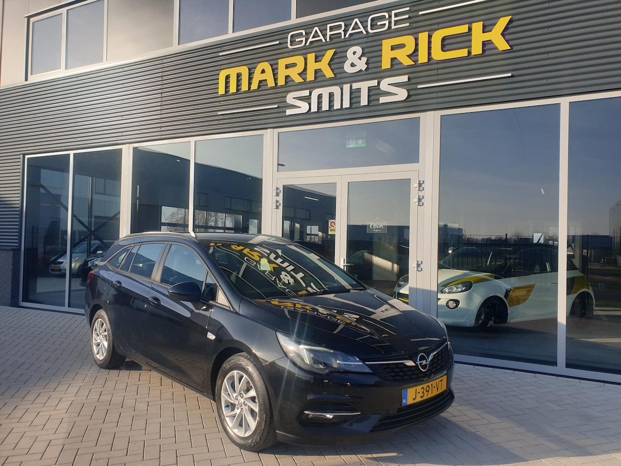 Opel Astra Sports Tourer - 1.2 Turbo 130pk Start/Stop Edition 2020 - AutoWereld.nl