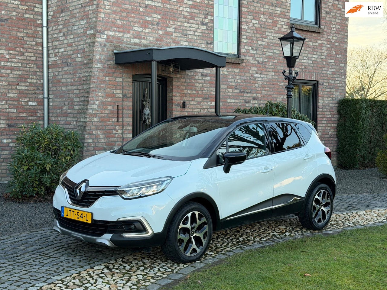 Renault Captur - 1.2 TCe Intens Panodak Navi 44000km! Parelmoer wit - AutoWereld.nl
