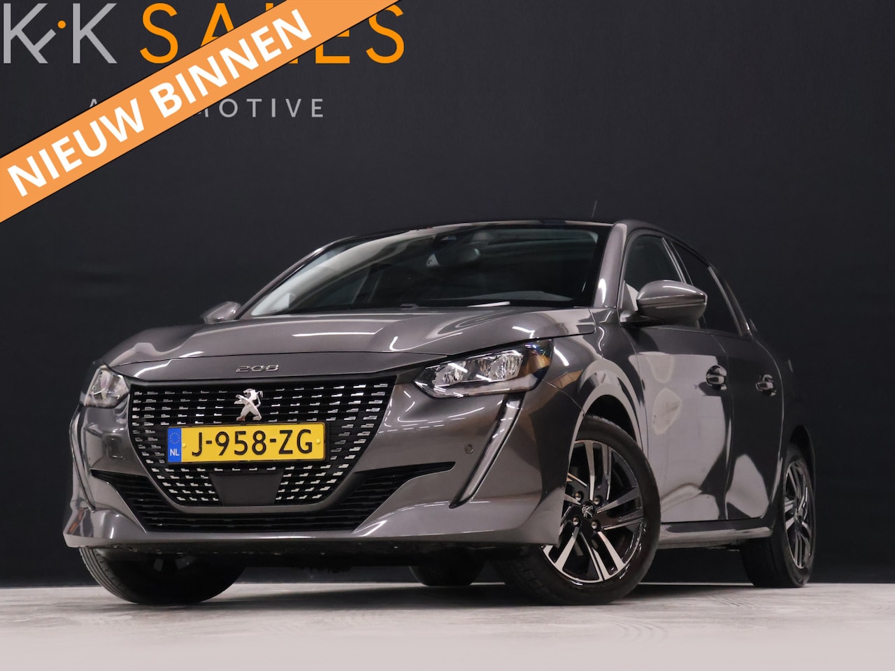 Peugeot 208 - 1.2 PureTech Blue Lease Allure [DIGITAL DASHBOARD, PANORAMADAK, APPLE CARPLAY, CAMERA, PDC - AutoWereld.nl