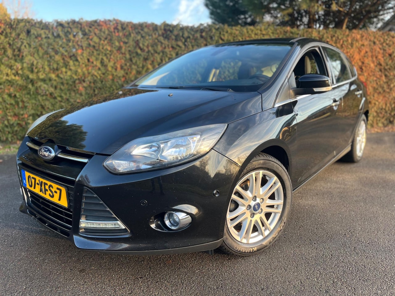 Ford Focus - 1.0 EcoBoost Titanium NAVIGATIE ECC APK NAP KOOPJE !! - AutoWereld.nl