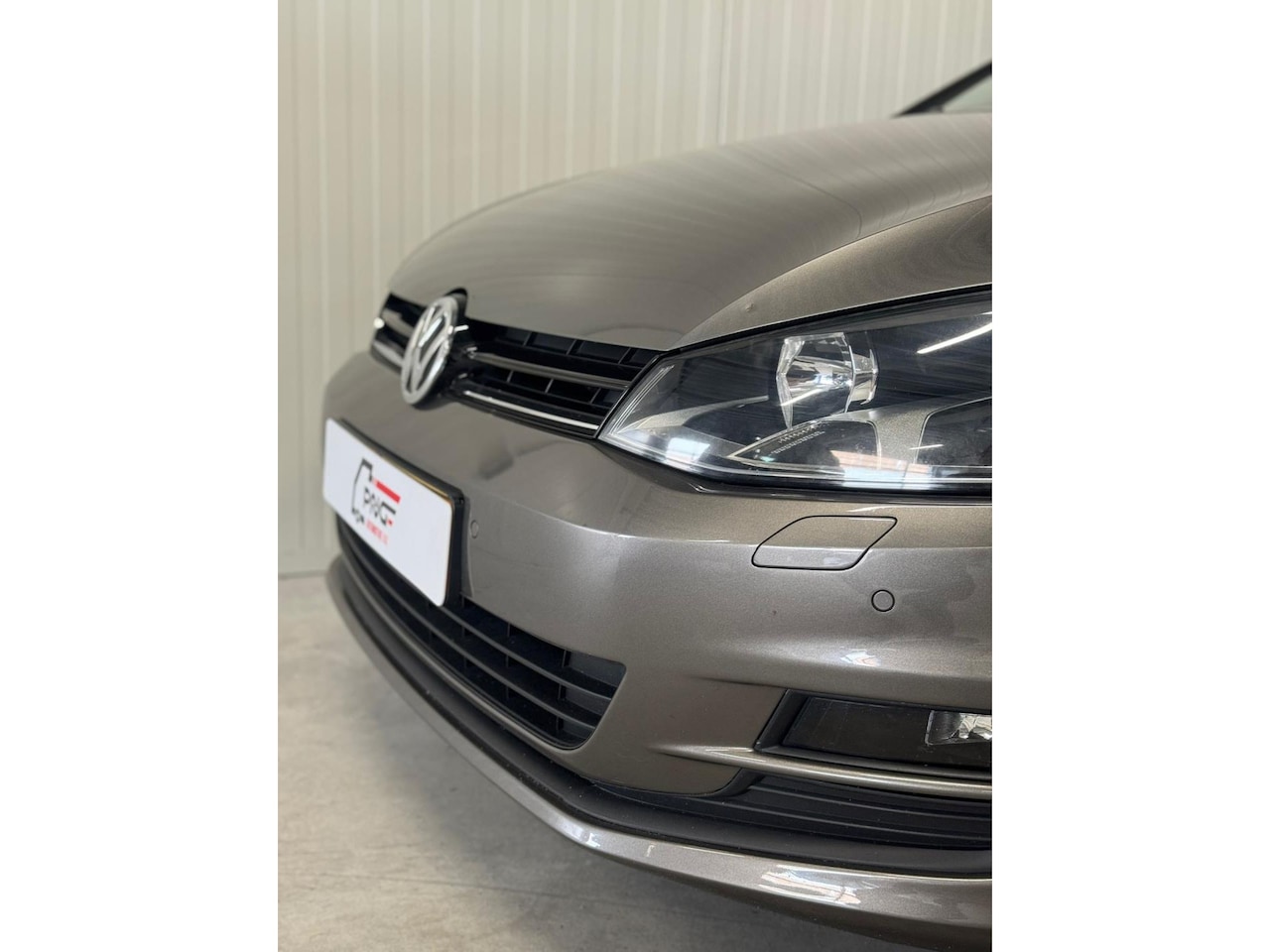 Volkswagen Golf - 1.2 TSI Highline CRUISE - STOELVERWARMING - AIRCO - AutoWereld.nl