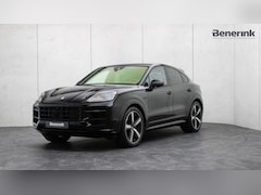 Porsche Cayenne Coupé - 3.0 E-Hybrid SportDesign | Head-up | Soft-Close | BOSE Sound | Surround View | Trekhaak |