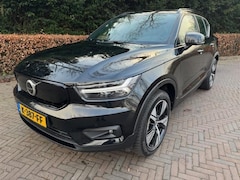Volvo XC40 - P8 Recharge AWD R-Design Trekhaak/Pano/Hleer/ACarplay/Led/Garantie