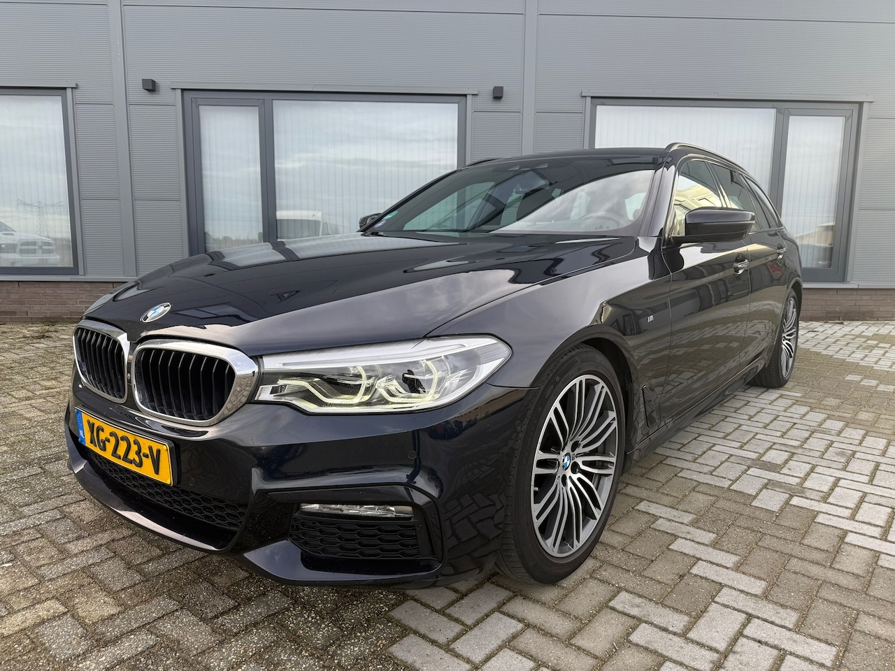 BMW 5-serie Touring - 530i High Executive // M-Pakket // 360 camera // LED // - AutoWereld.nl