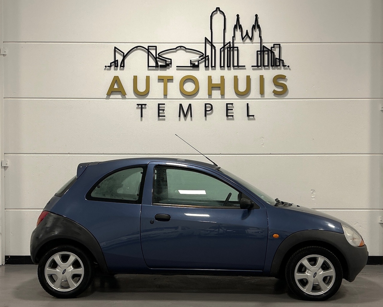 Ford Ka - 1.3 Style Nap Airco Lage Kmstand isofix - AutoWereld.nl