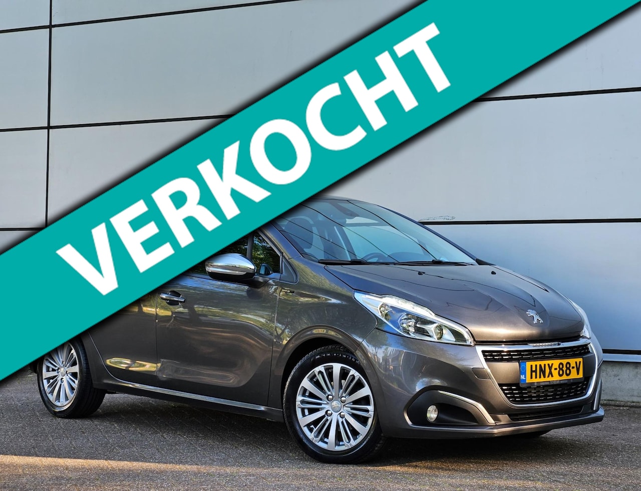 Peugeot 208 - 1.5 BlueHDi Blue Lease Allure Airco/Navi/Led/Lmv/Stuurbed - AutoWereld.nl