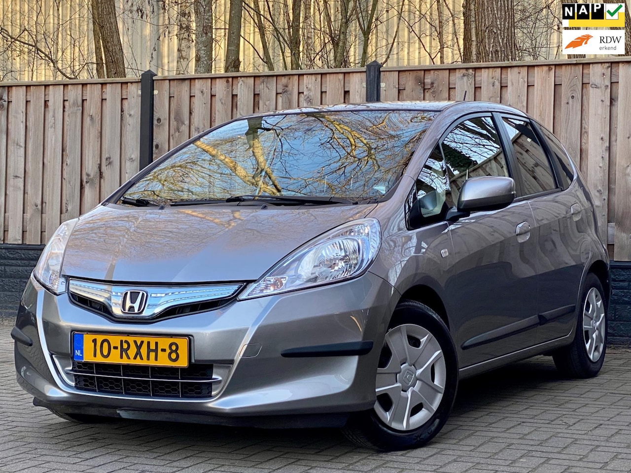 Honda Jazz - 1.4 Hybrid Business Mode NL Auto I aug-11, 89.934 km, Automaat - AutoWereld.nl