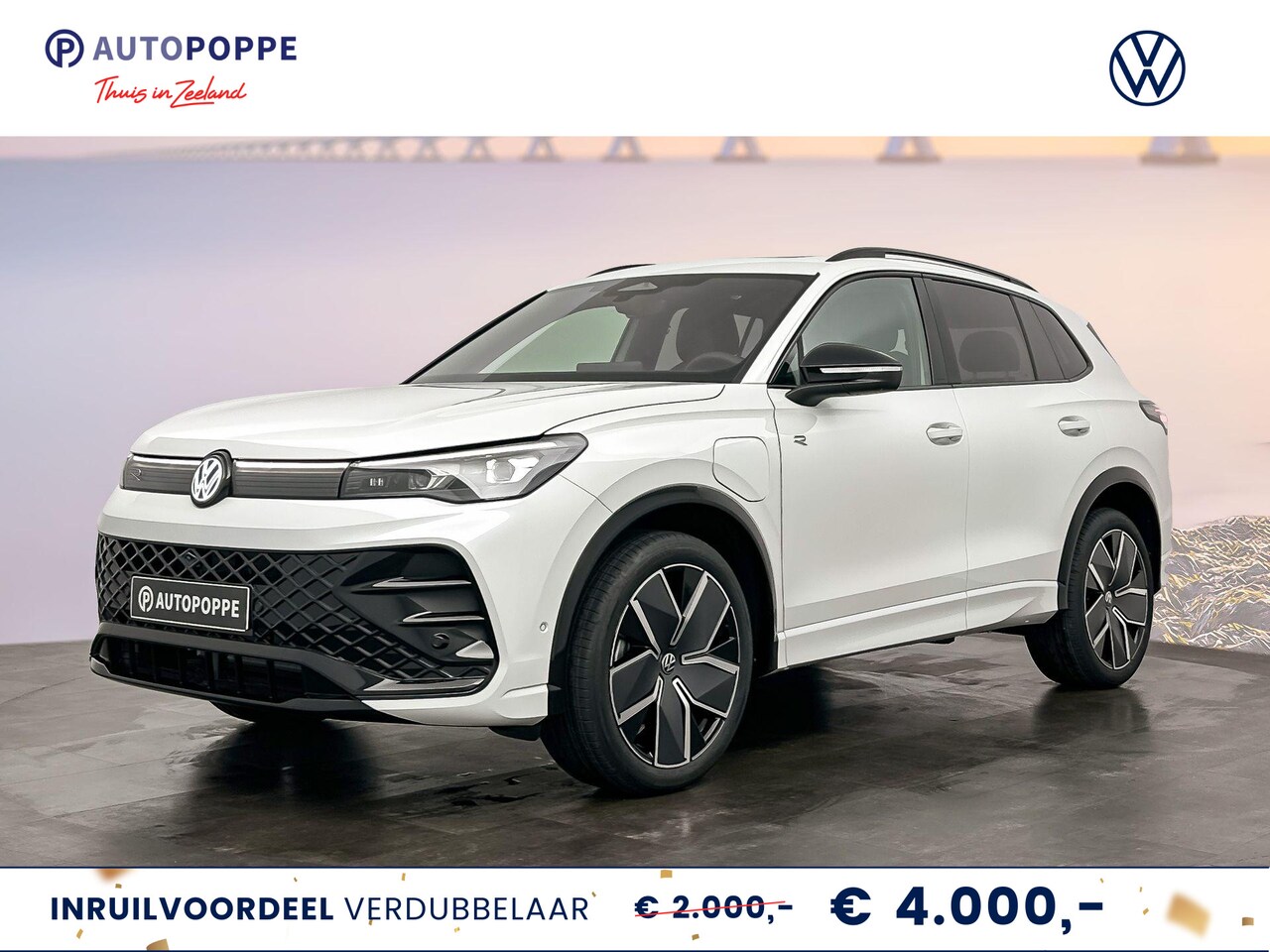 Volkswagen Tiguan - R-Line Edition Plug in Hybride 272 pk Black Style Pakket - AutoWereld.nl